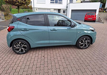 Hyundai i10 1.0 N Line, Mangrove green