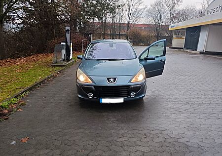 Peugeot 307 1.6 Benzin | BJ 2006 Bastlerfahrzeug