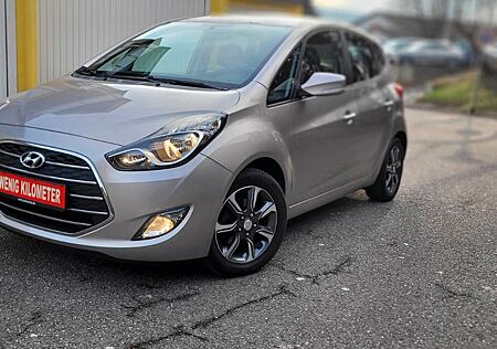 Hyundai ix20 blue YES!