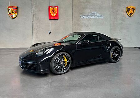 Porsche 992 Turbo S Cabriolet / voll