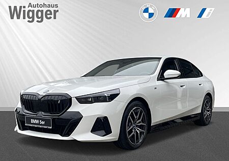 BMW i5 /eDrive 40/Limousine/M Sport/Park-Ass./Navi/d