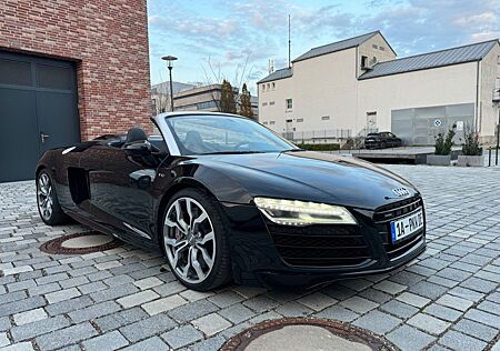 Audi R8 Spyder 5.2 FSI quattro TEXT LESEN