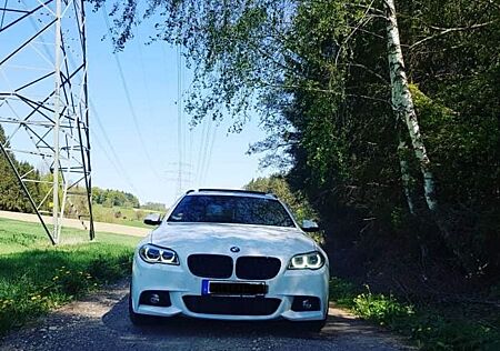 BMW 530d Touring A -