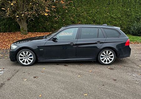 BMW 330d Touring -