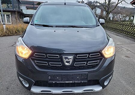 Dacia Lodgy Stepway Celebration