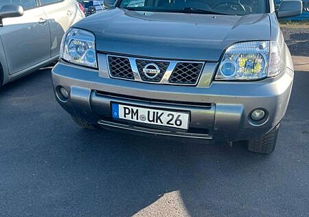 Nissan X-Trail 4x2 comfort 2.2 dCi DPF Comfort