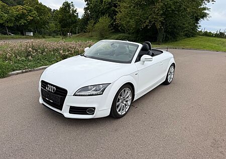 Audi TT Cabrio 1.8 TFSI S LINE/1.HAND/BOSE/XENON