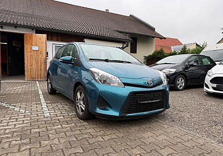 Toyota Yaris Hybrid Life-Klima-1 Hand-Scheckheft-76300k