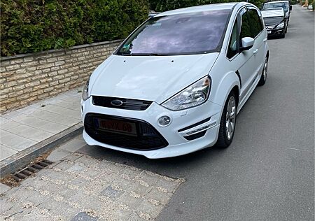 Ford S-Max 2,0 EcoBoost 149kW Titanium S PowerShi...