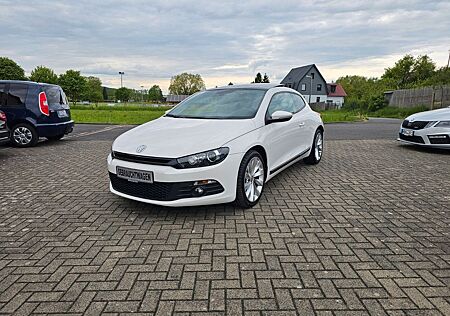 VW Scirocco Volkswagen 1.4 TSI 1. Hand "Xenon, Navi, Panorama"