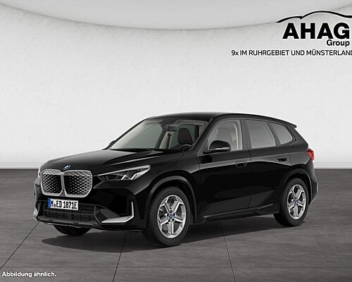 BMW iX1 xDrive30