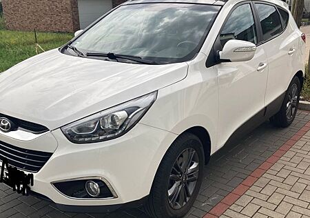Hyundai ix35 1.7 CRDi FIFA World Cup ED. EHL