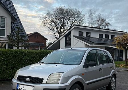 Ford Fusion *HALBAUTOMATIK*TÜVneu*AHK*KLIMA