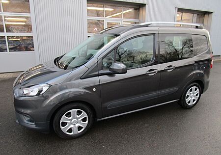 Ford Transit Courier Kombi Trend