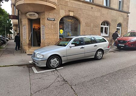 Mercedes-Benz 200 C200 Kombi reparaturbed. aber fahrbar