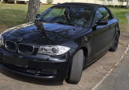BMW 120d Cabrio (E88) Automatik TÜV