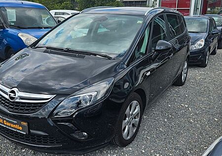 Opel Zafira C Tourer Style AHK Tüv 01.2027