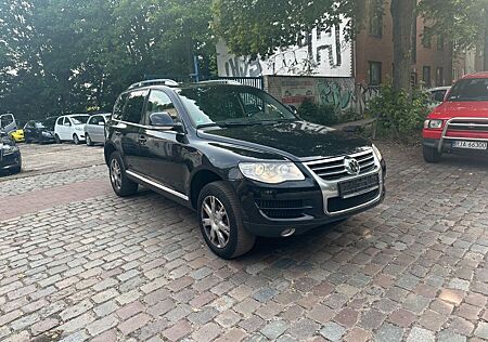 VW Touareg Volkswagen 3.0 V6 TDI