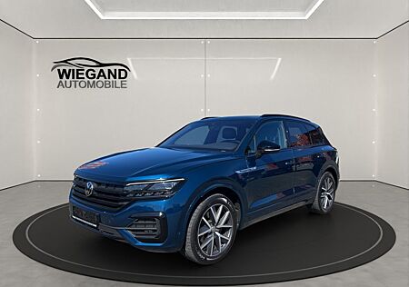 VW Touareg Volkswagen 3.0 V6 TDI 4Motion DPF Aut. R-Line+PANO+