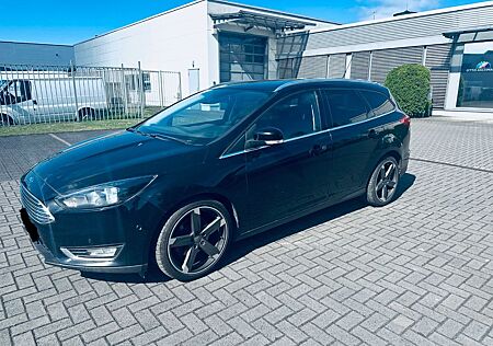 Ford Focus 1,5 EcoBoost 110kW Auto Titanium Turni...