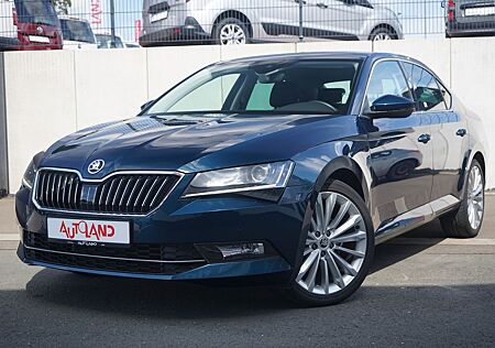 Skoda Superb 1.5 TSI Klimaaut. Navi Sitzheizung Memory