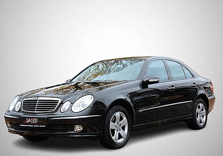 Mercedes-Benz E 240 Limousine Avantgarde Navi Bi-Xenon PDC SHZ