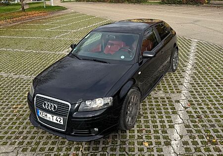 Audi A3 gebraucht kaufen Audi A3 8P 2.0 FSI S3-Optik Vollleder Rot Bose