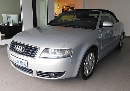 Audi A4 Cabriolet AUTOM KLIMA LEDER Einparkhilfe LM