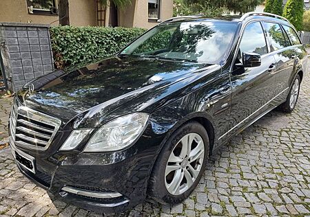 Mercedes-Benz E 300 CDI T BlueEFFICIENCY AVANTGARDE KOMBI S212