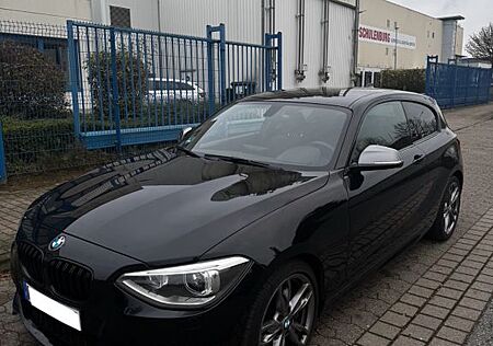 BMW M135i xDrive -