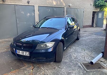 BMW 320i touring -