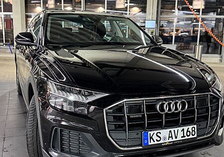 Audi Q8 50 TDI quattro tiptronic -
