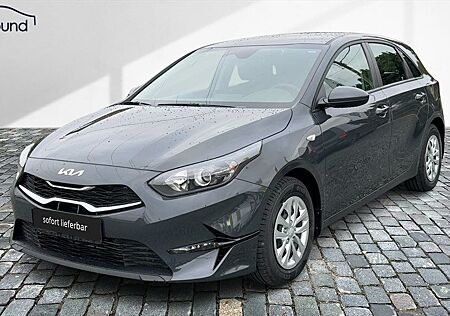 Kia Cee'd CEED III 1,5 T-GDi Best DAB Navi Rückfahrk
