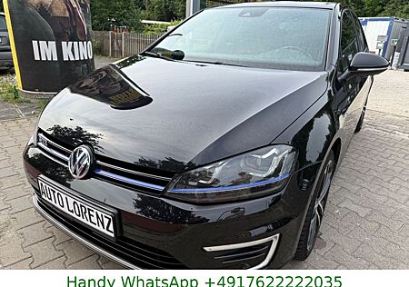 VW Golf Volkswagen VII Lim. GTE *NAVI*AUTOMATIK DSG*PANORAMA