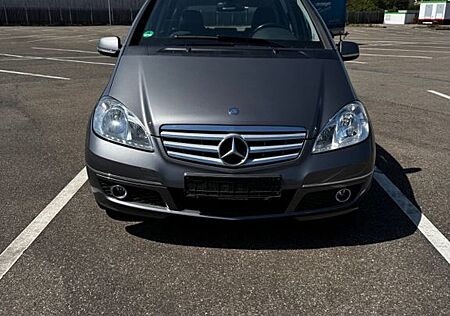 Mercedes-Benz A 200 AVANTGARDE AUTOMATIK