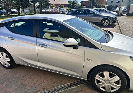 Opel Astra 1.0 ECOTEC Turbo 120 Jahre 77kW S/S 12...