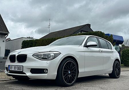 BMW 116i , 195tkm, TÜV bis 10/26