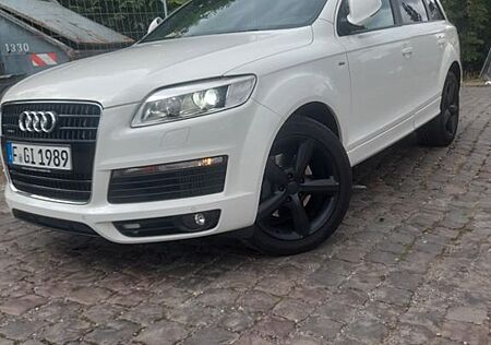 Audi Q7 3.0 TDI (DPF) quattro tiptronic -s line plus