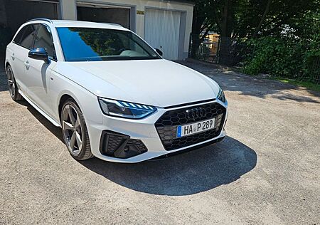 Audi A4 40 TDI S tronic S line Avant 3x S line / AHK