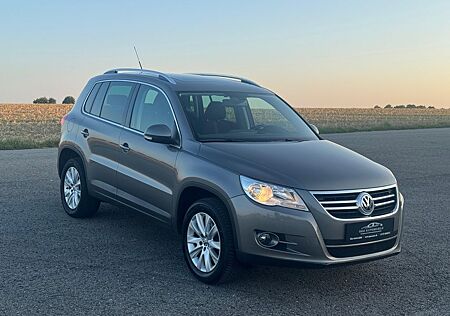 VW Tiguan Volkswagen Sport 4Motion *Automatik,AHK,Pano-Dach*