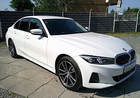 BMW 318 i LM18'' Driv.Assist HiFi Navi Akustikvergl.