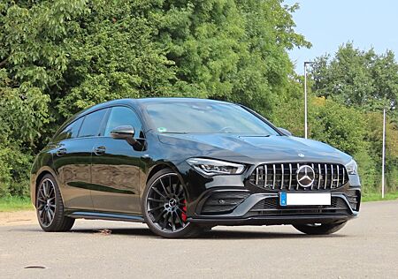 Mercedes-Benz CLA 35 AMG 4M, MultiBeam, Pano, MBUX, TotW, KeyGo,