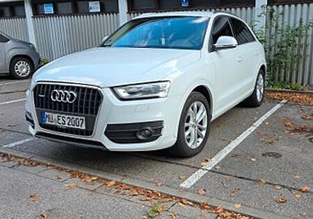 Audi Q3 2.0 TFSI 155kW S tronic quattro -