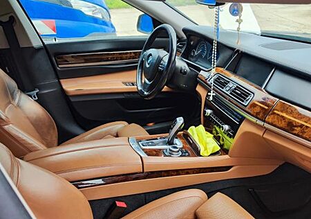 BMW 730d -