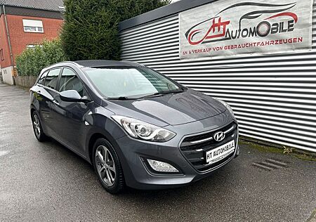 Hyundai i30 FL 1.4 KLIMAAUTOMATIC/TEMPOMAT/PDC