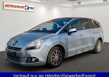 Peugeot 5008 7-Sitzer Automatik AAC SHZ Navi Pano PDC