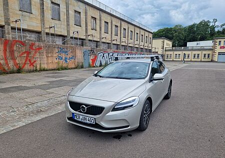 Volvo V40 T2 Geartronic Momentum Momentum