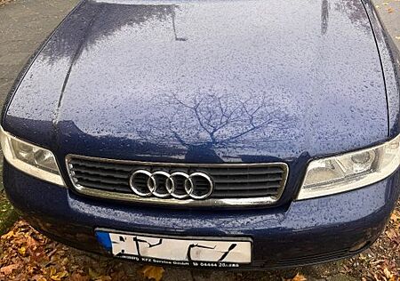 Audi A4 1.8 -