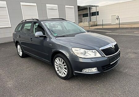 Skoda Octavia Combi Laurin & Klement TSI DSG