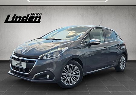 Peugeot 208 Signature Navi Carplay Kamera Pano PDC
